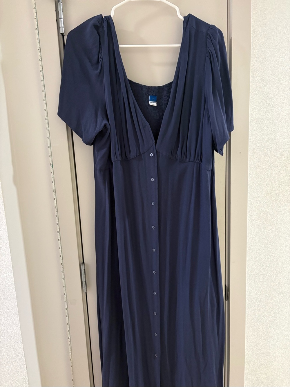 Old Navy Navy Button-Front V-Neck Maxi Dress